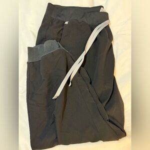 Figs 5XLP black Jogger